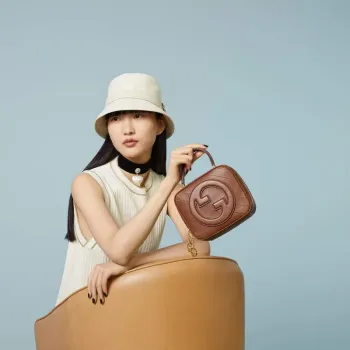 Gucci 744434 Gucci Blondie taška s horním držadlem Cuir kůže