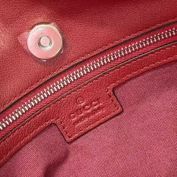 Gucci 751516 Gucci Blondie Medium Toed Bag červená kůže