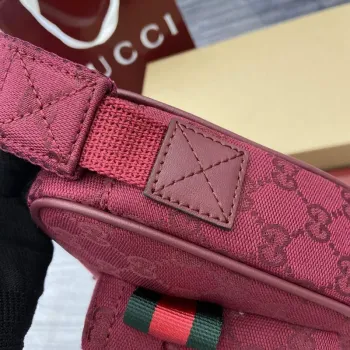Gucci 802096 Malá GG Křížová Taška Červená