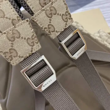 Gucci 800182 Velký batoh s taškou Gucci Hnědý