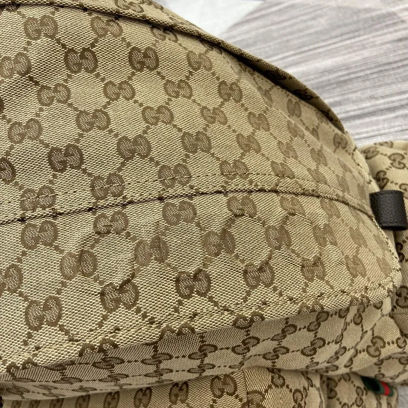 Gucci 800182 Velký batoh s taškou Gucci Hnědý
