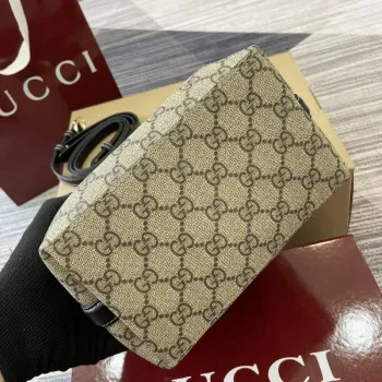 Gucci 815118 GG Emblem Mini Bucket Bag Černá