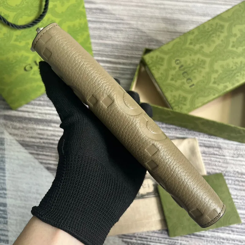 Gucci 739484 Originální šedá kožená Jumbo GG zipová peněženka