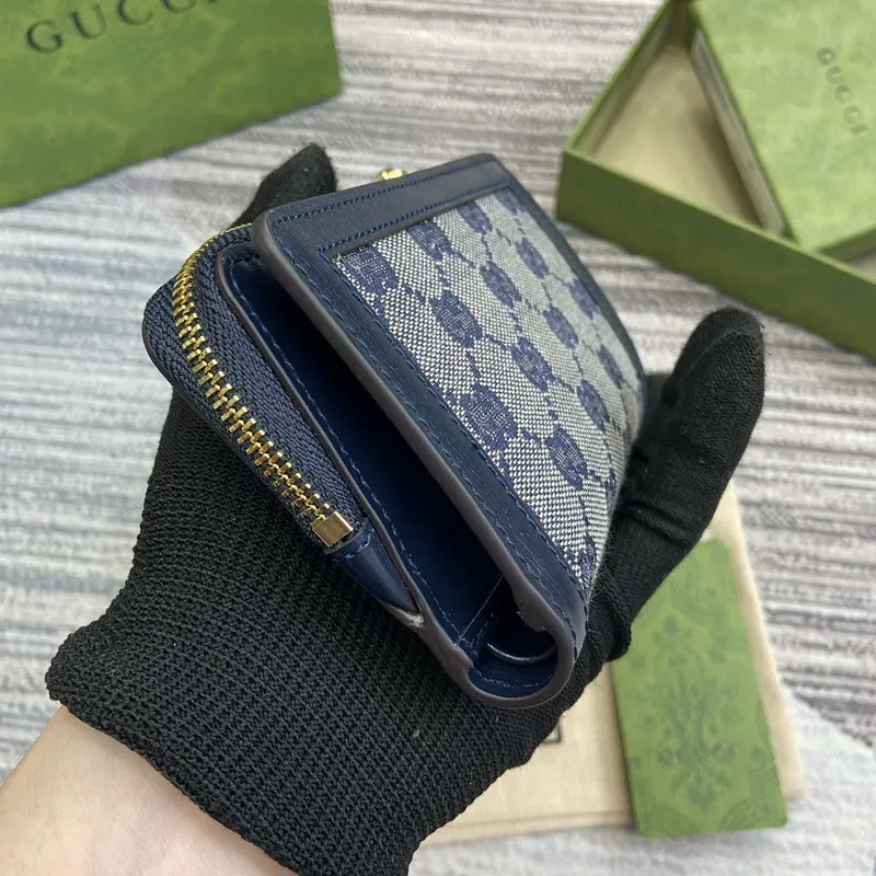 Gucci 790037 Gucci Luce mini zip peněženka modrá kůže