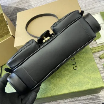 Gucci 795228 GG Marmont Malá Taška s Více Kapsami Černá