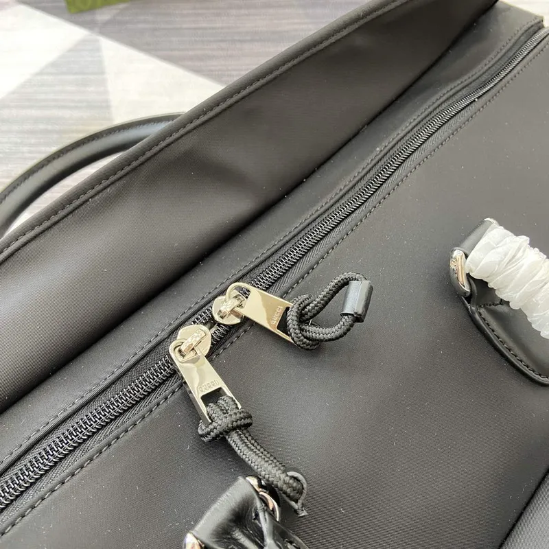 Gucci 802094 Velká cestovní taška Černá