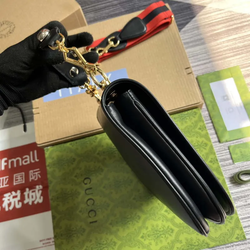 Gucci Blondie Medium taška s horním madlem 721172 Černá