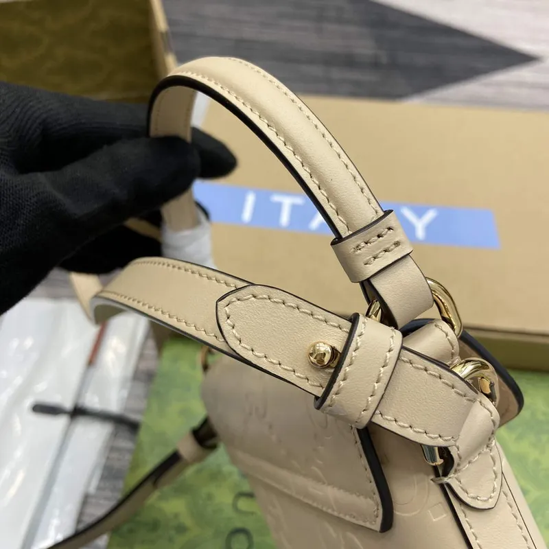 Gucci 772795 GG Super Mini Bucket Bag Světle béžová