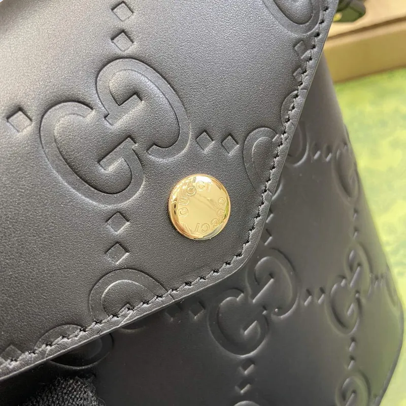 Gucci 772795 GG Super Mini Kabela na řetízku Černá