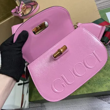 Gucci 675797 Gucci Bamboo 1947 Malá kabelka s horním uchopem Růžová lakovaná kůže