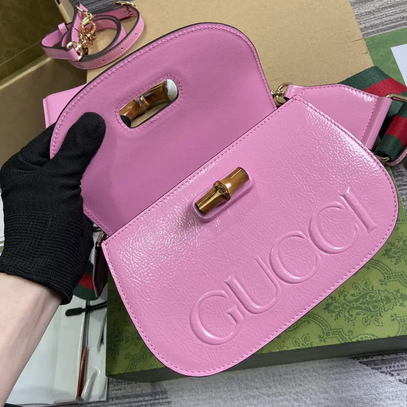 Gucci 675797 Gucci Bamboo 1947 Malá kabelka s horním uchopem Růžová lakovaná kůže