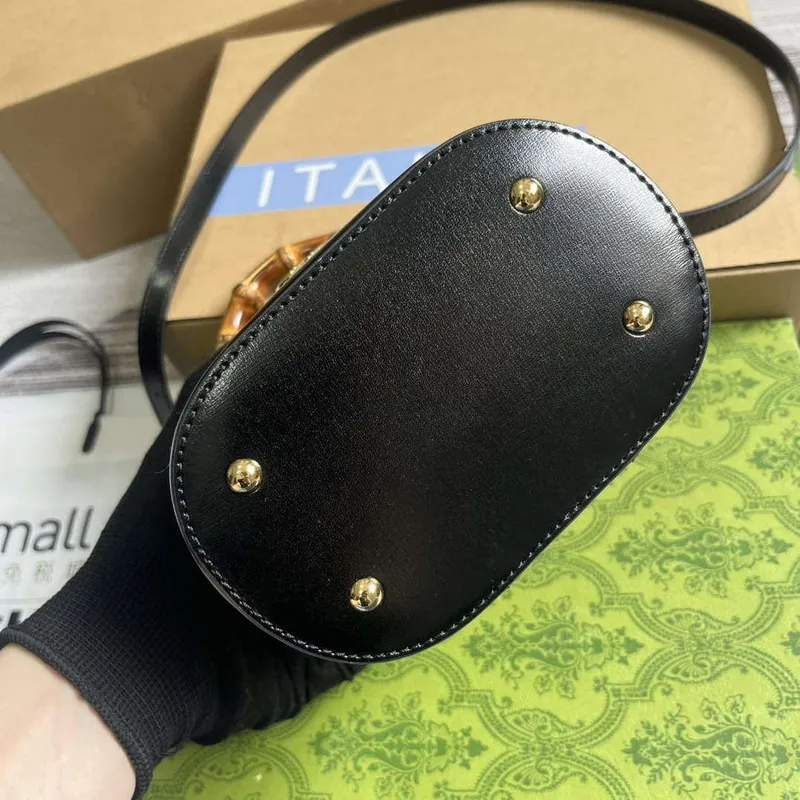 Gucci 760200 Mini Bamboo Ramenní Taška Černá