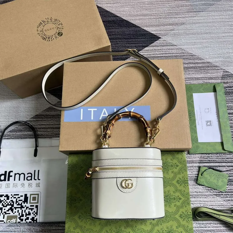 Gucci 760200 Mini Bamboo Ramenní Taška Bílá