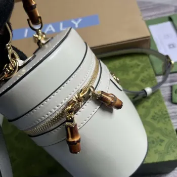 Gucci 760200 Mini Bamboo Ramenní Taška Bílá