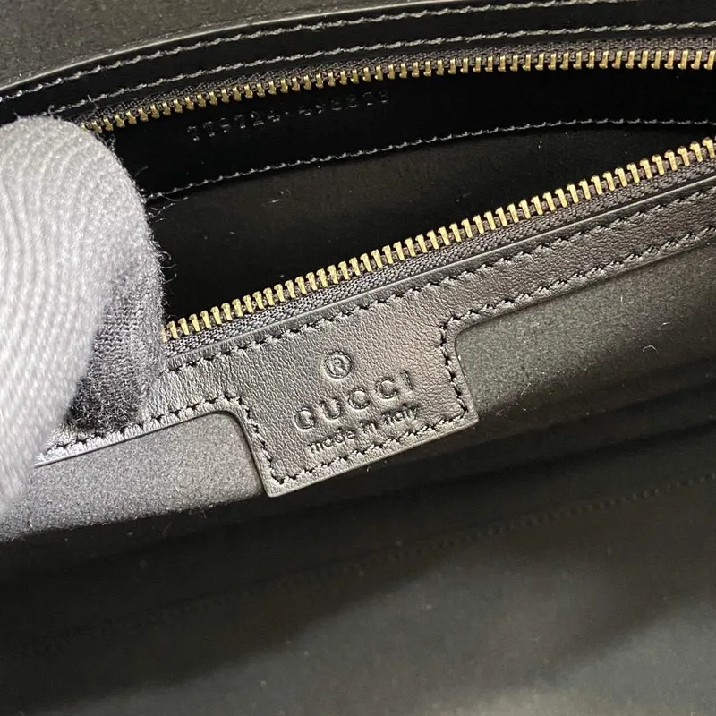 Gucci 779724 GG Marmont Střední Taška přes Rameno Černá