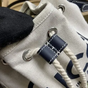 Gucci 777166 Mini Ramenní Taška S Gucci Potiskem Modrá