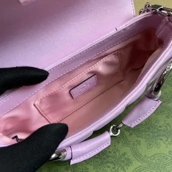 Gucci 764339 Gucci Horsebit Chain Malá Kabelka přes Rameno Symphony pudrová