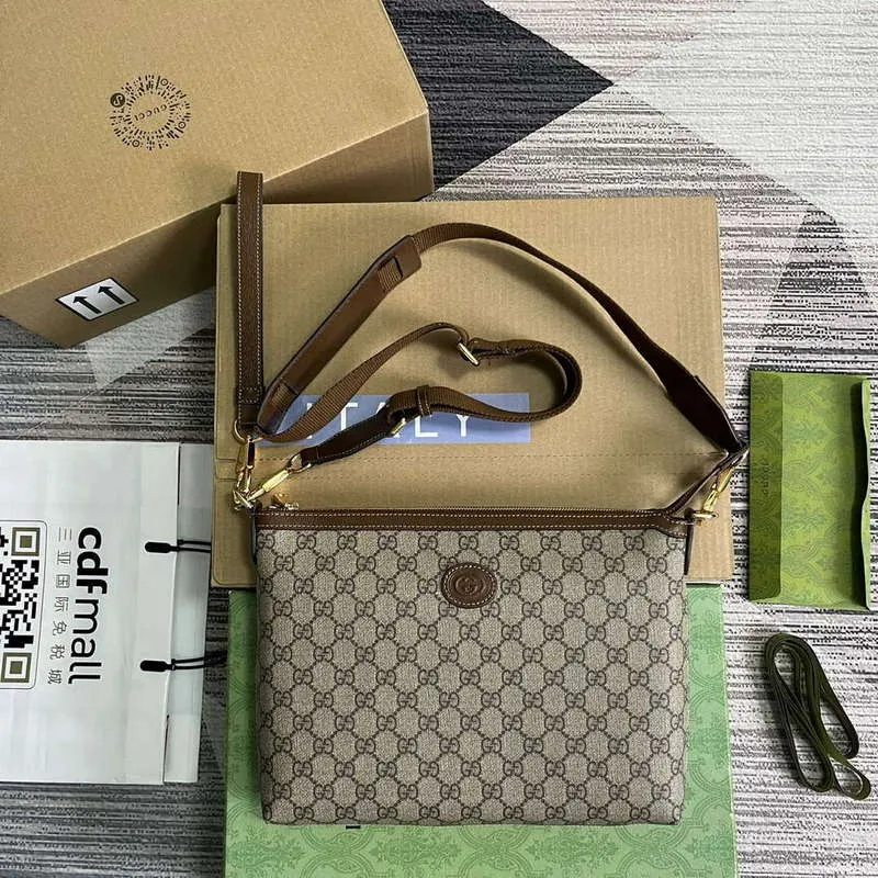 Gucci 726833 Messenger Bag s propleteným G Hnědá