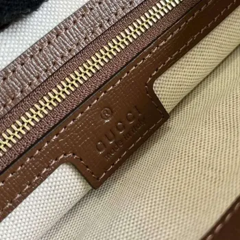 Gucci 760021 Messenger Bag s propleteným G Hnědá
