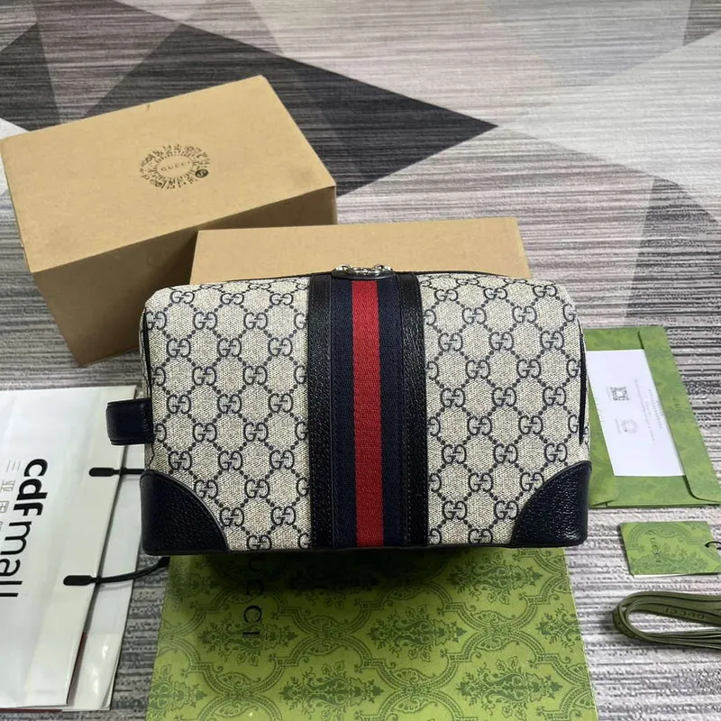 Gucci 739391 Gucci Savoy toaletní taška modrá