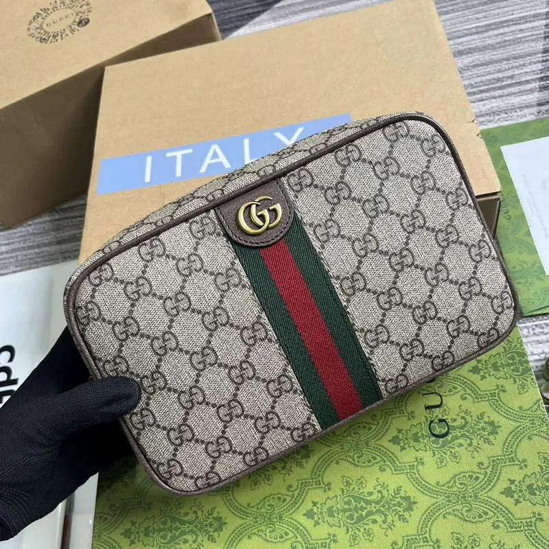 Gucci 760019 Gucci Savoy Toaletní taška s webem Hnědá