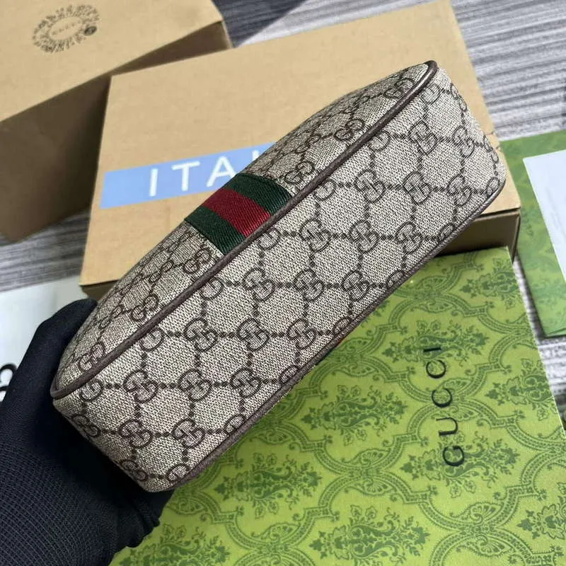 Gucci 760019 Gucci Savoy Toaletní taška s webem Hnědá