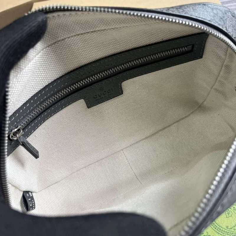 Gucci 760245 Ophidia GG Pouch Bag Šedá