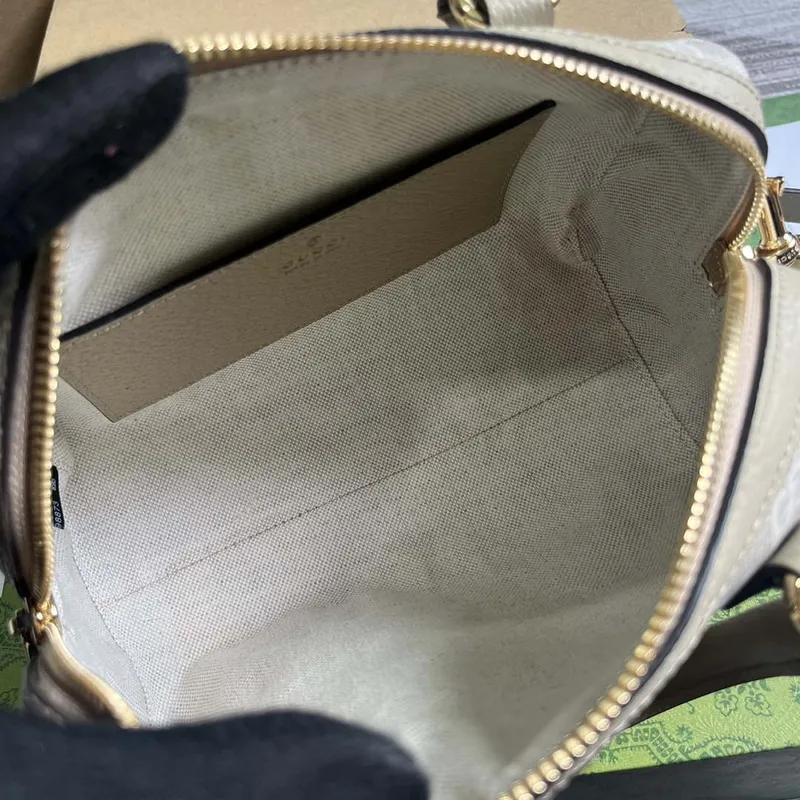 Gucci 772053 Gucci Ophidia GG Mini taška s horním uchopem Ovesná