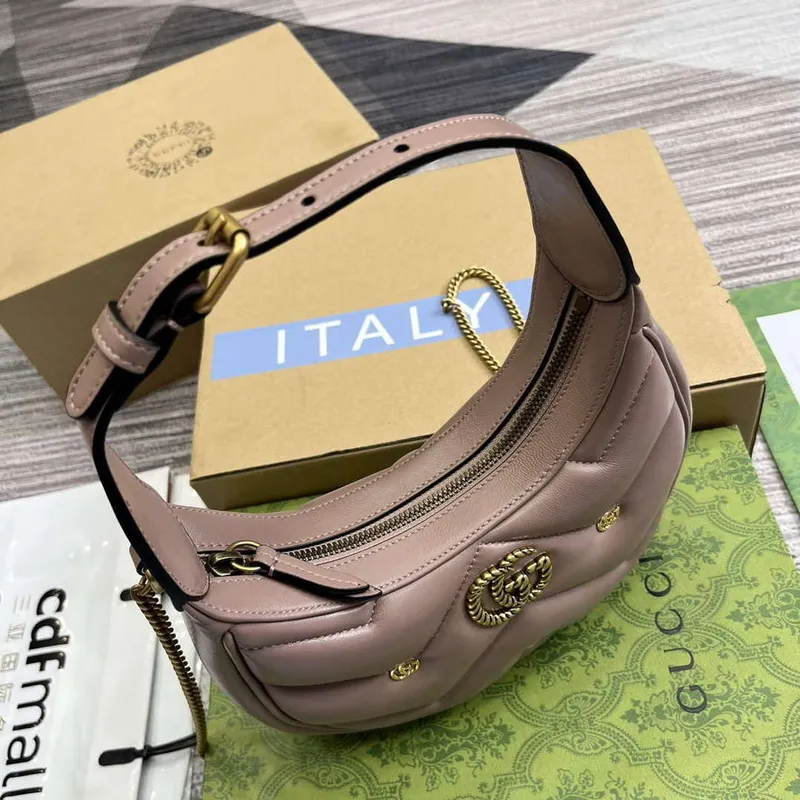 Gucci 770983 GG Marmont Mini taška ve tvaru půlměsíce světle růžová