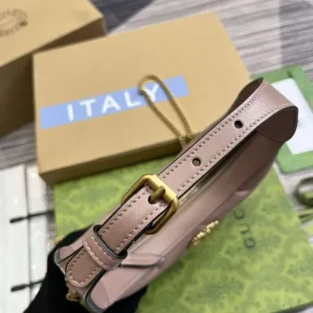 Gucci 770983 GG Marmont Mini taška ve tvaru půlměsíce světle růžová