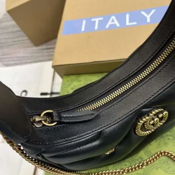 Gucci 770983 GG Marmont Mini Taška ve Tvaru Polokruhu Černá