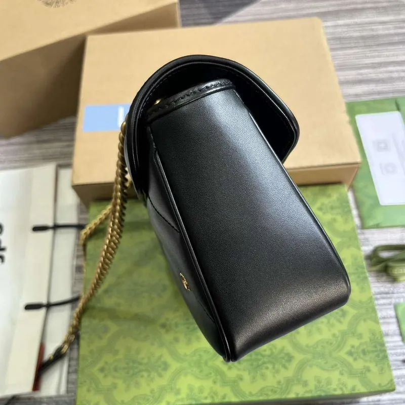 Gucci 443497 GG Marmont Malá Kabelka Přes Rameno Dvojité G Hroty Černá