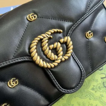 Gucci 443497 GG Marmont Malá Kabelka Přes Rameno Dvojité G Hroty Černá