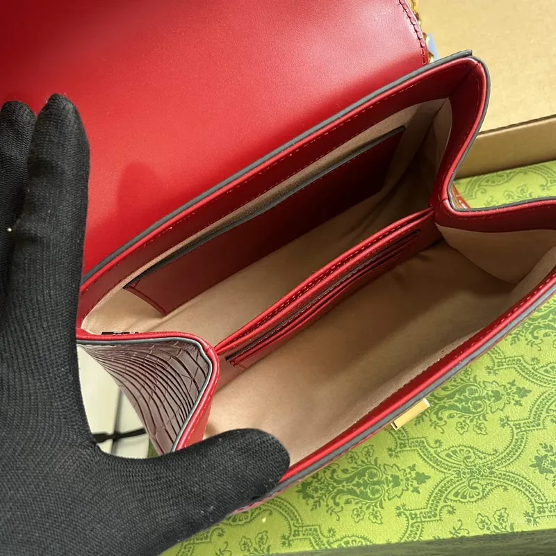 Gucci 703848 Gucci Horsebit 1955 Mini Taška Červená krokodýlí kůže