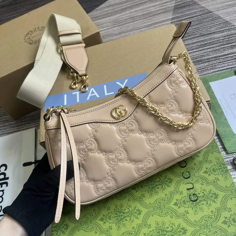 Gucci 735049 Křížové tašky GG matelassé kabelka Růžová béžová kůže