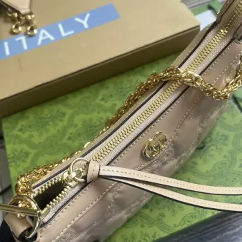 Gucci 735049 Křížové tašky GG matelassé kabelka Růžová béžová kůže