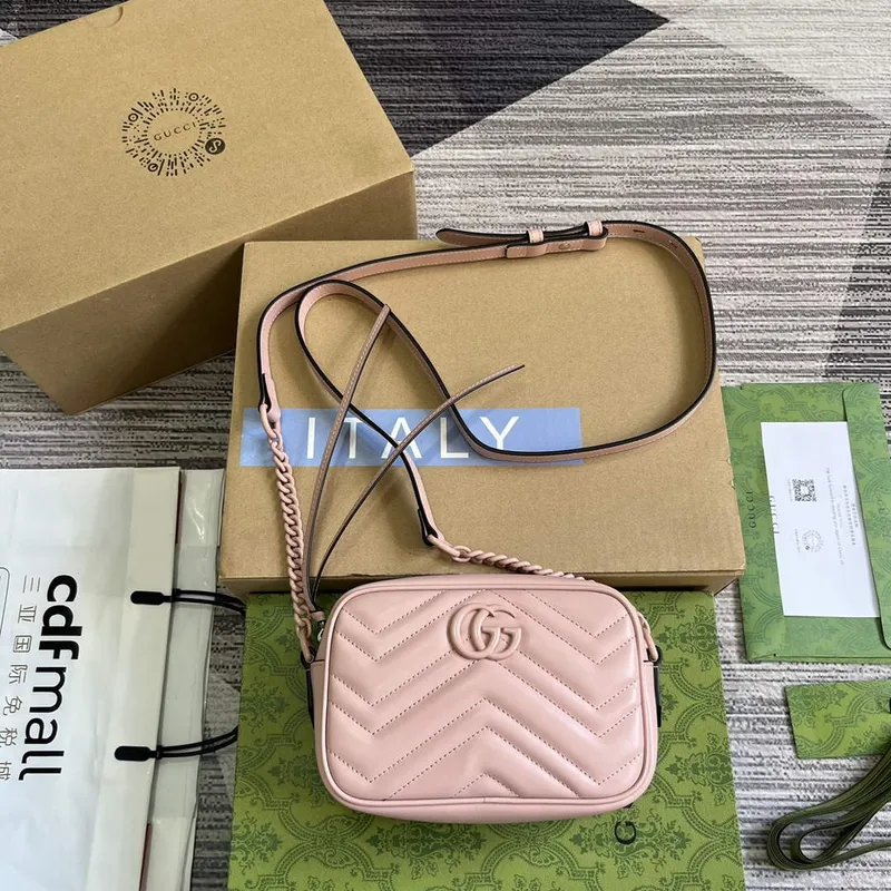 Gucci 634936 GG Marmont Mini Kabelka přes rameno Světle růžová matelassé chevron kůže