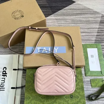 Gucci 634936 GG Marmont Mini Kabelka přes rameno Světle růžová matelassé chevron kůže