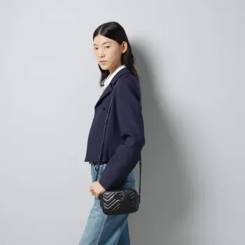 Gucci 634936 GG Marmont Mini Kabelka přes rameno Černá matelassé chevron kůže