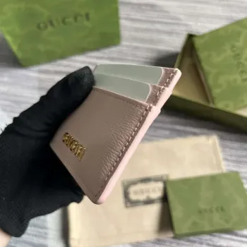 Gucci 773428 Karta s logem Gucci Světle růžová