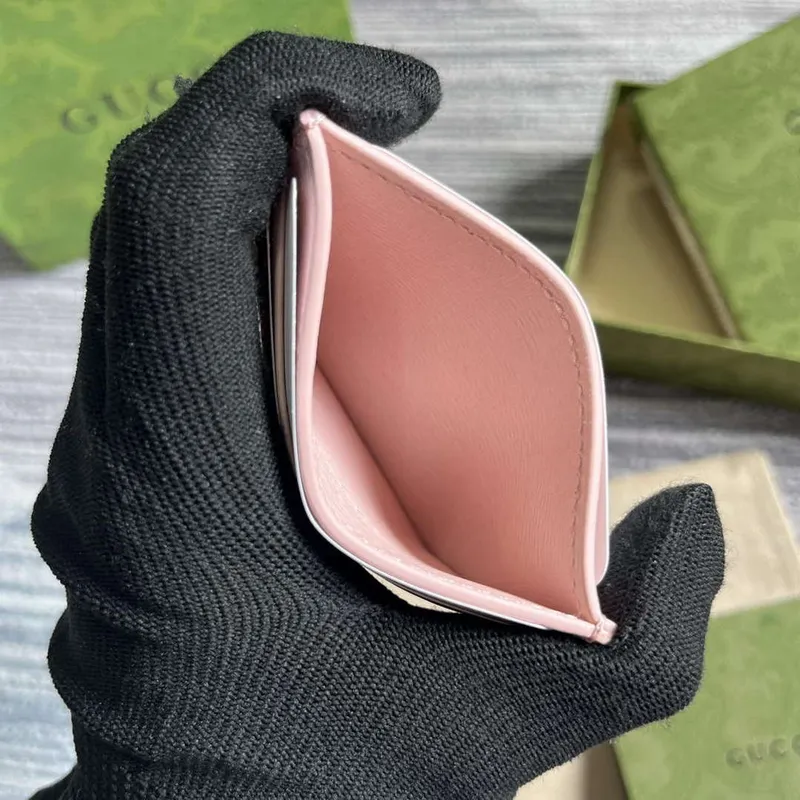 Gucci 773428 Karta s logem Gucci Světle růžová
