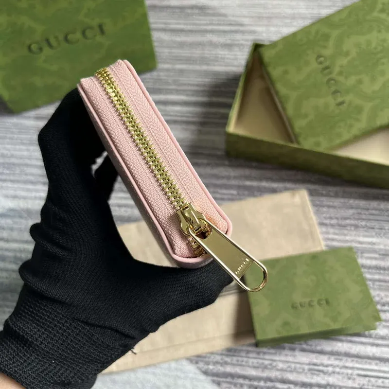 Gucci 772642 Zip Around Peněženka s Gucci Script Světle Růžová