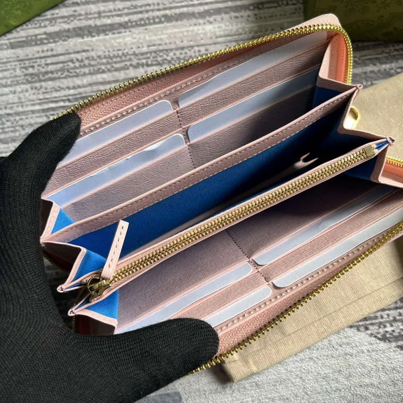 Gucci 772642 Zip Around Peněženka s Gucci Script Světle Růžová