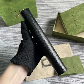 Gucci 772642 Zip Around Peněženka s Gucci Script Černá