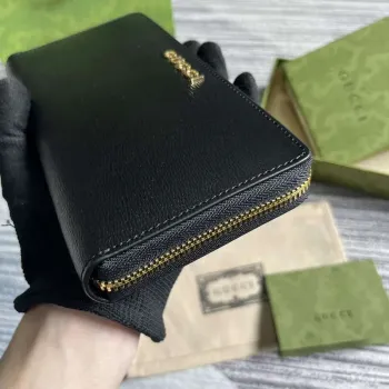 Gucci 772642 Zip Around Peněženka s Gucci Script Černá