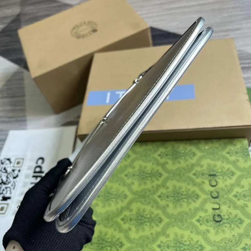 Gucci 764191 Gucci Horsebit Slim Malá Kabelka přes Rameno Metalická Stříbrná