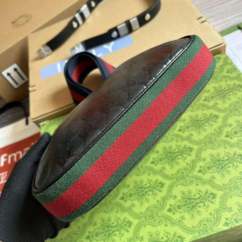 Gucci 699409 Gucci Attache Malá Ramenní Taška Černá GG