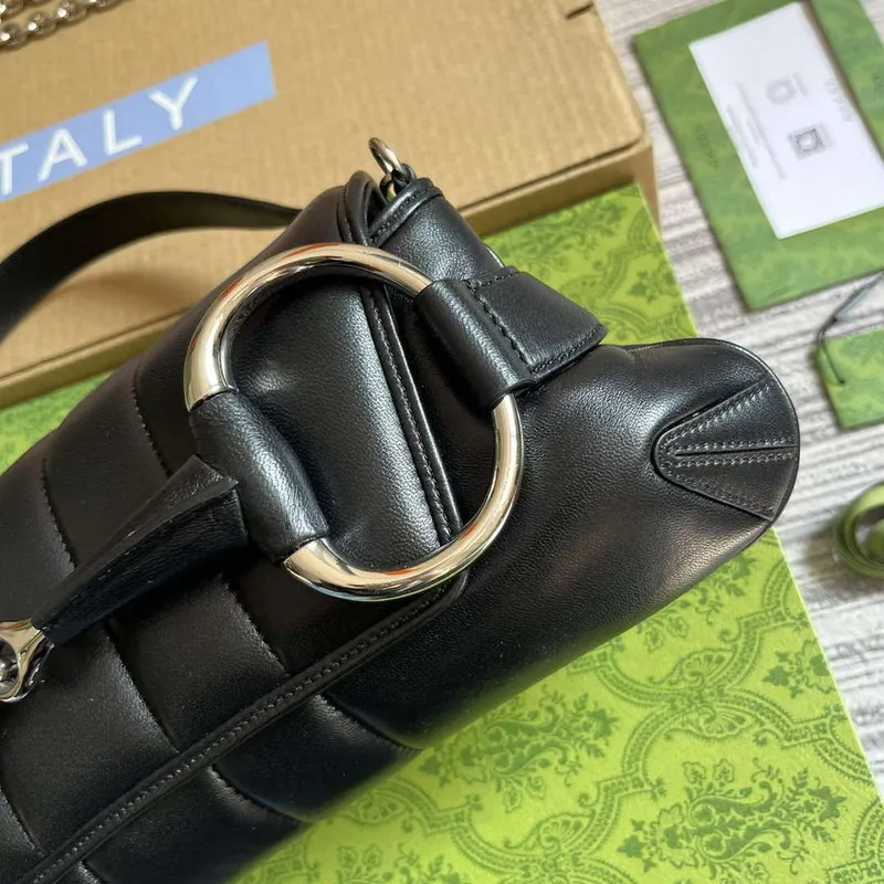 Gucci 764255 Gucci Horsebit Chain Střední Kabelka přes Rameno Černá