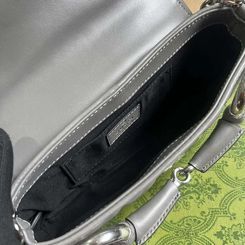 Gucci 764339 Gucci Horsebit Chain Malá Kabelka přes Rameno Šedá