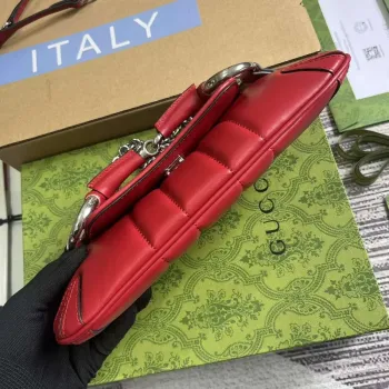 Gucci 764339 Gucci Horsebit Chain Malá Kabelka přes Rameno Červená